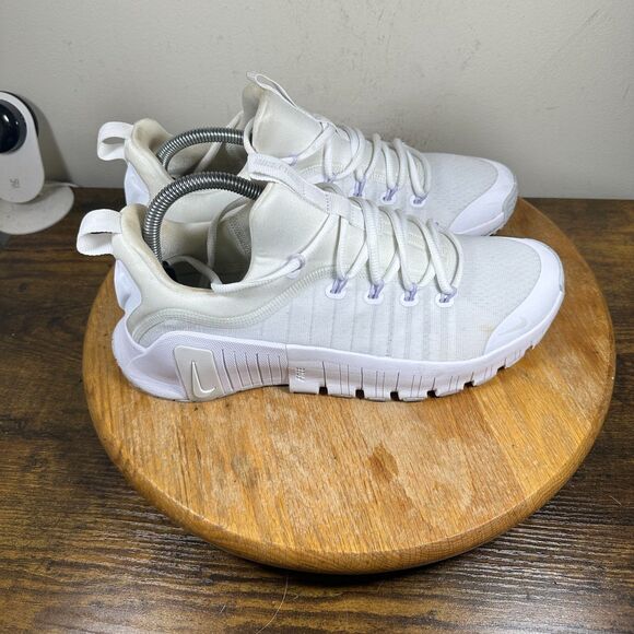 Nike Free Metcon 6 Low Women's Size 10 Shoes Sneakers FJ7126-101